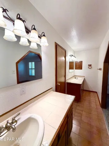 $440,000 | 2452 West Ohara Road, Anthony, NM 88021