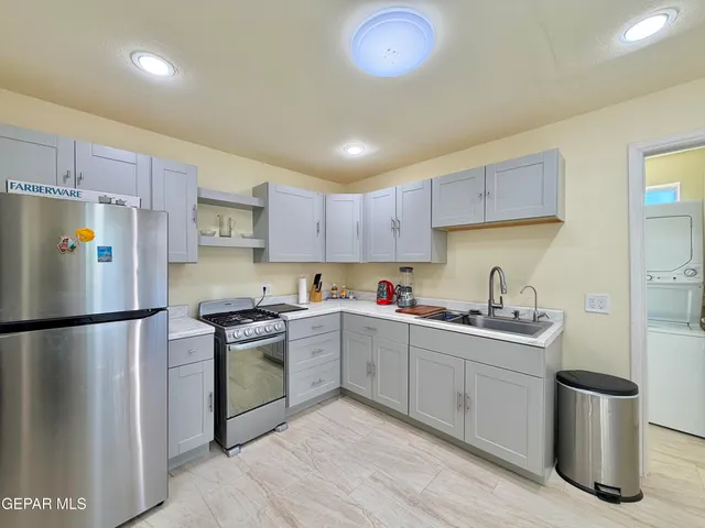 $440,000 | 2452 West Ohara Road, Anthony, NM 88021