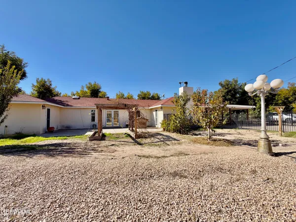 $440,000 | 2452 West Ohara Road, Anthony, NM 88021