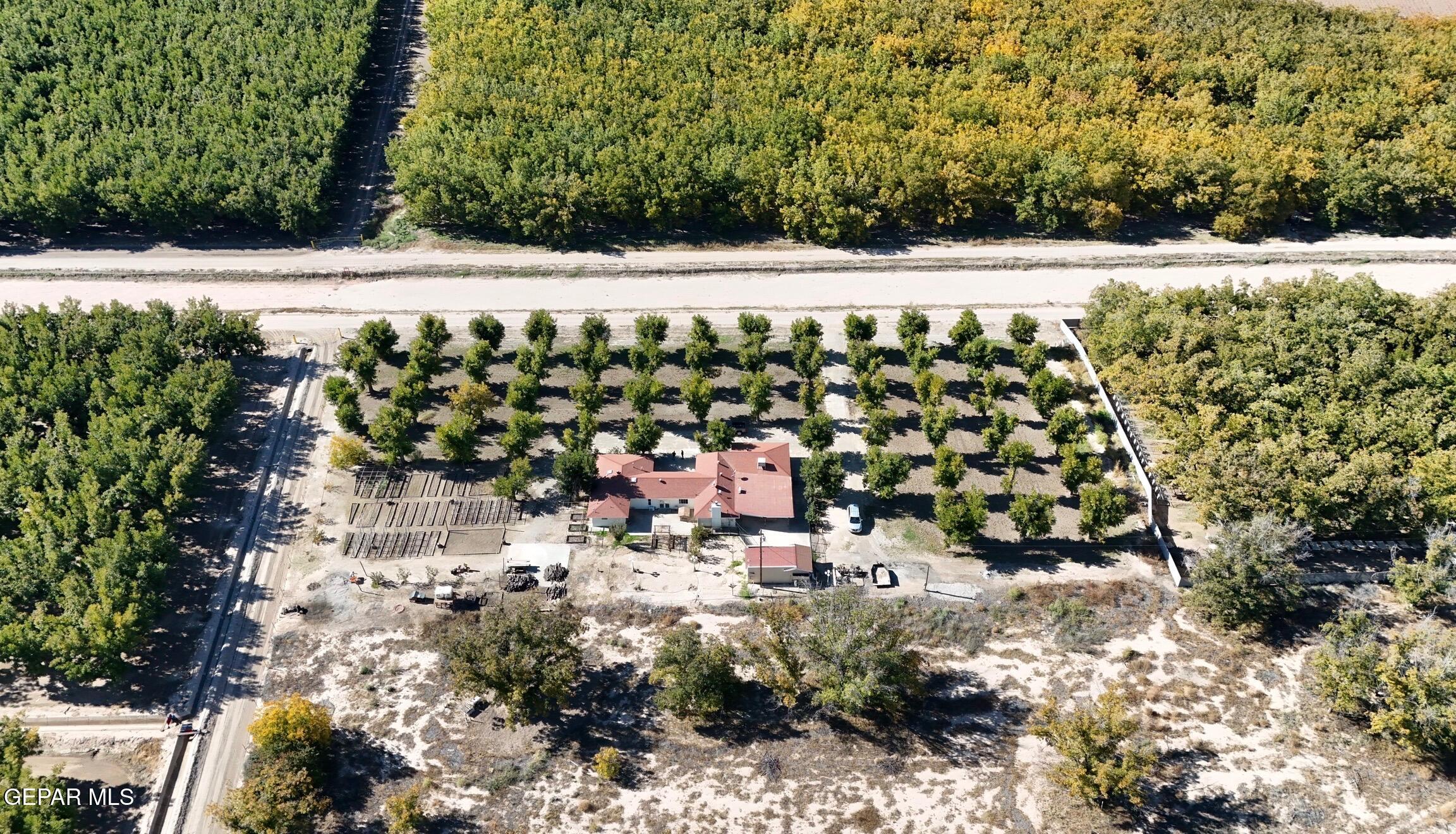 2452 West Ohara Road Anthony, NM 88021 - Photo 50 of 56 a view of swimming pool with a yard