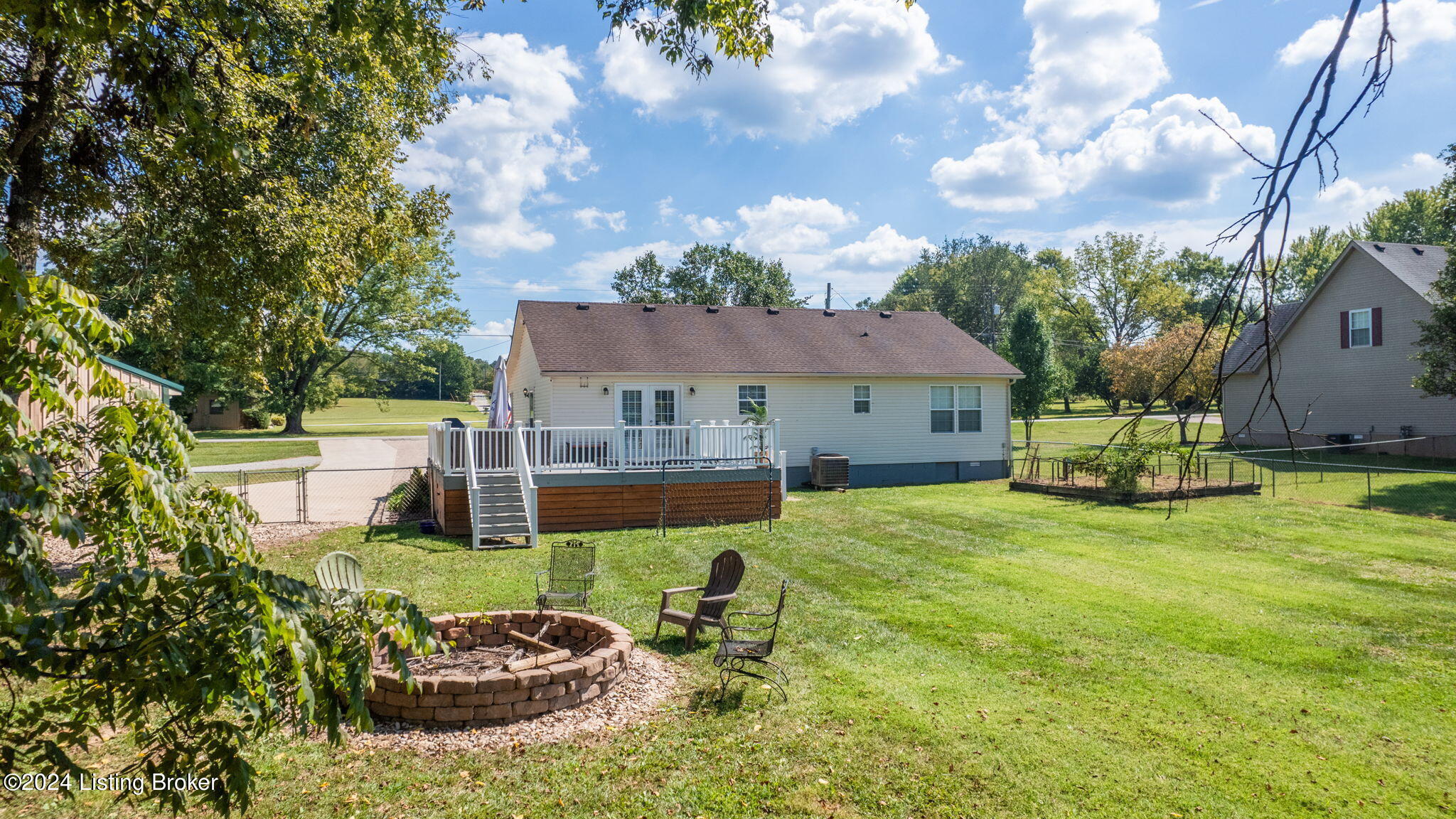 411 Tanglewood Road Shepherdsville, KY 40165 - Photo 37 of 59 53-web-or-mls-411 Tanglewood Rd Shepherd