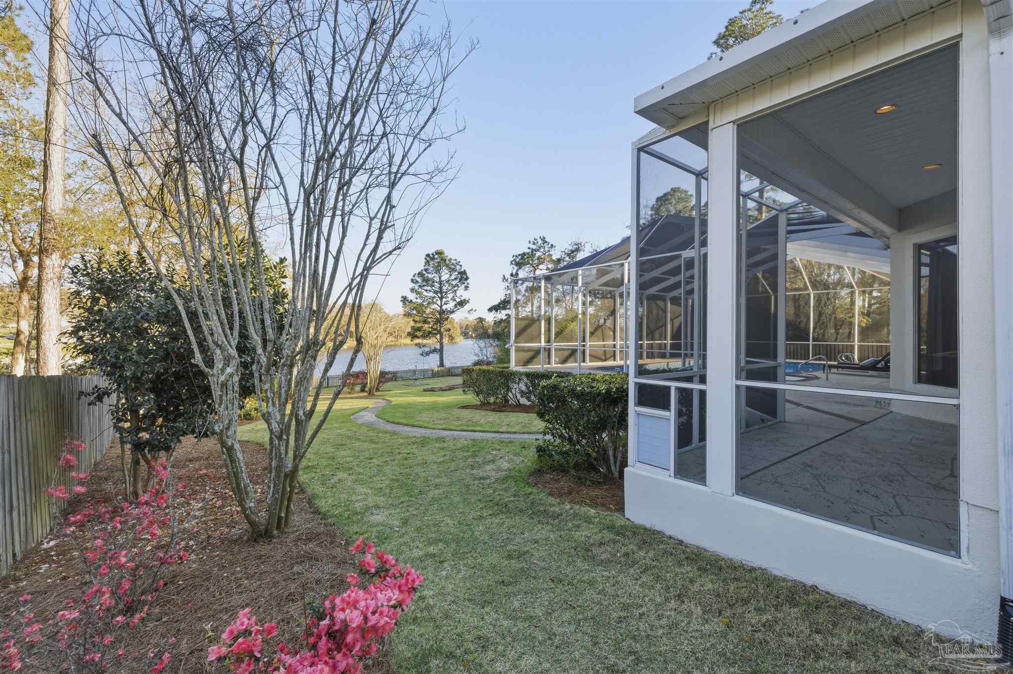 5052 Roland Road Pace, FL 32571 - Photo 11 of 72