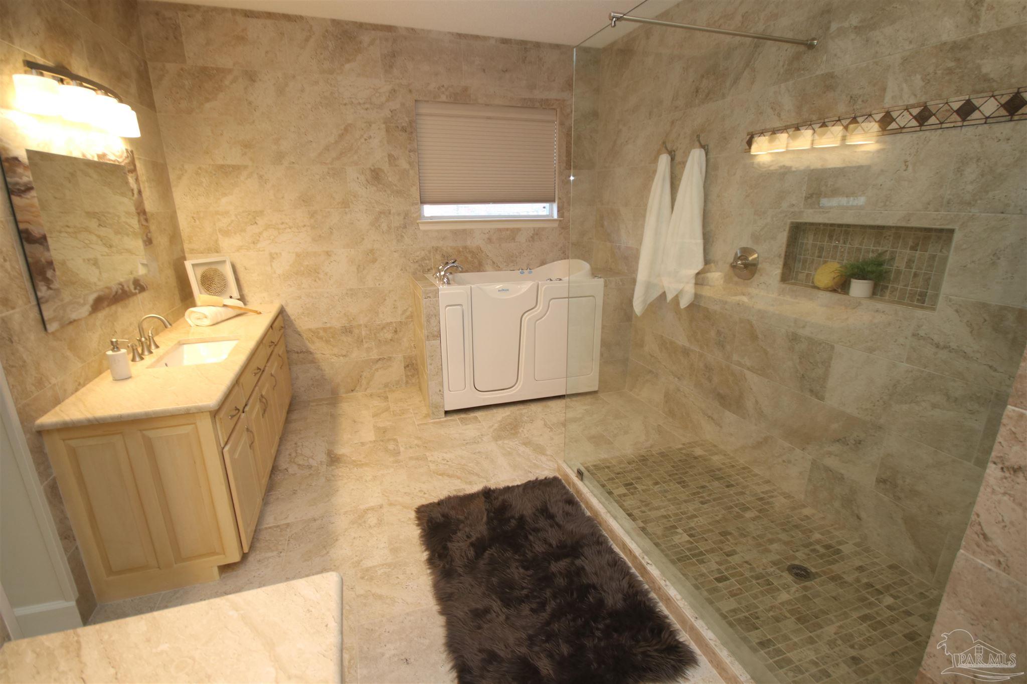 5052 Roland Road Pace, FL 32571 - Photo 47 of 72