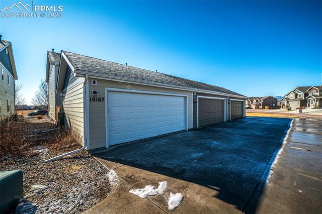 10167 Roughshod Road Colorado Springs, CO 80925 - Photo 7 of 38