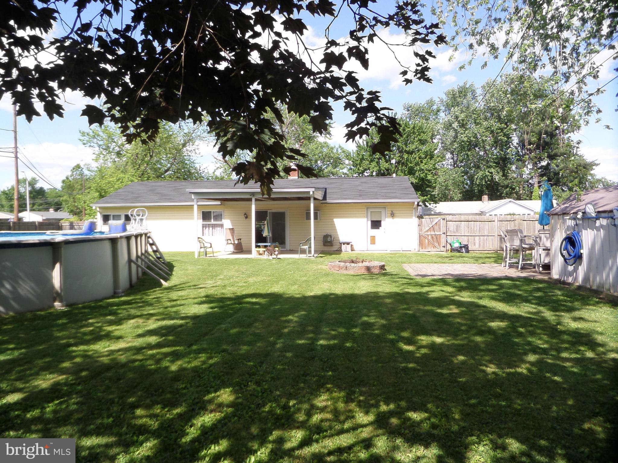 15 Brown Bark Road Levittown, PA 19057 - Photo 18 of 41 Gallery Image 18