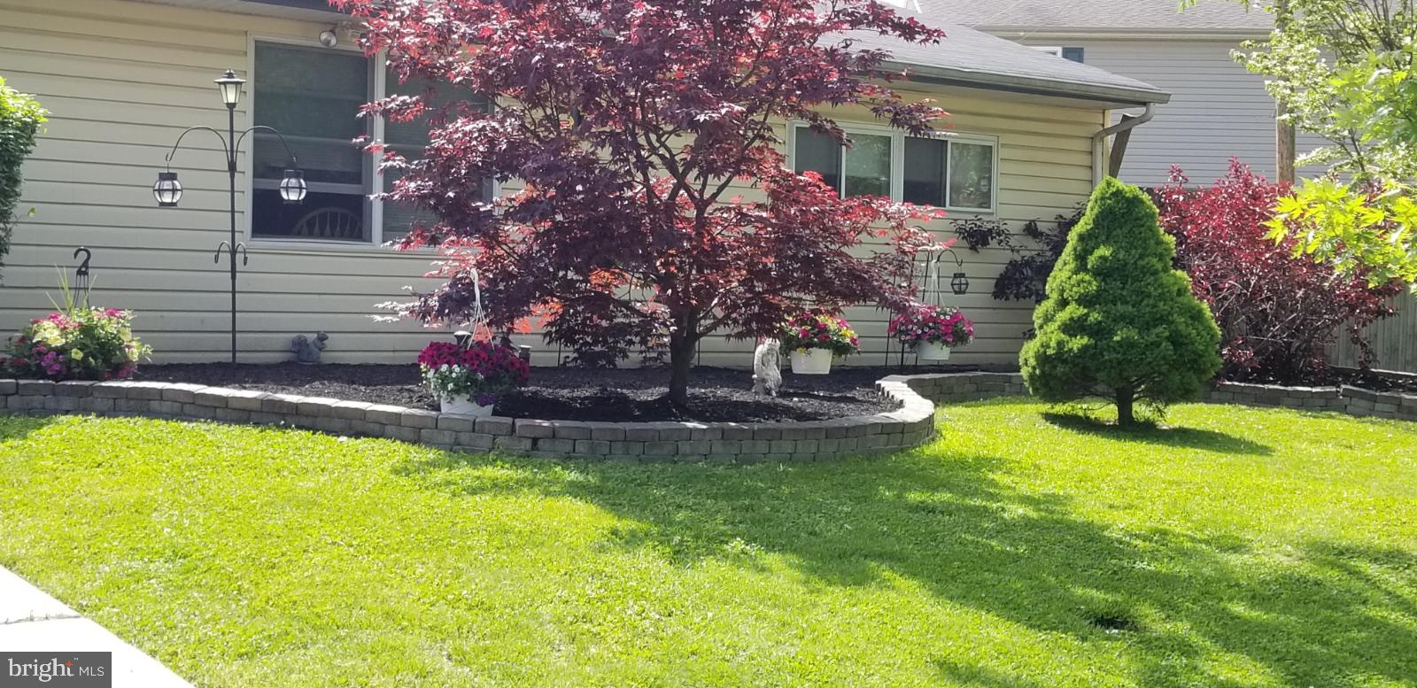 15 Brown Bark Road Levittown, PA 19057 - Photo 3 of 41 Gallery Image 3