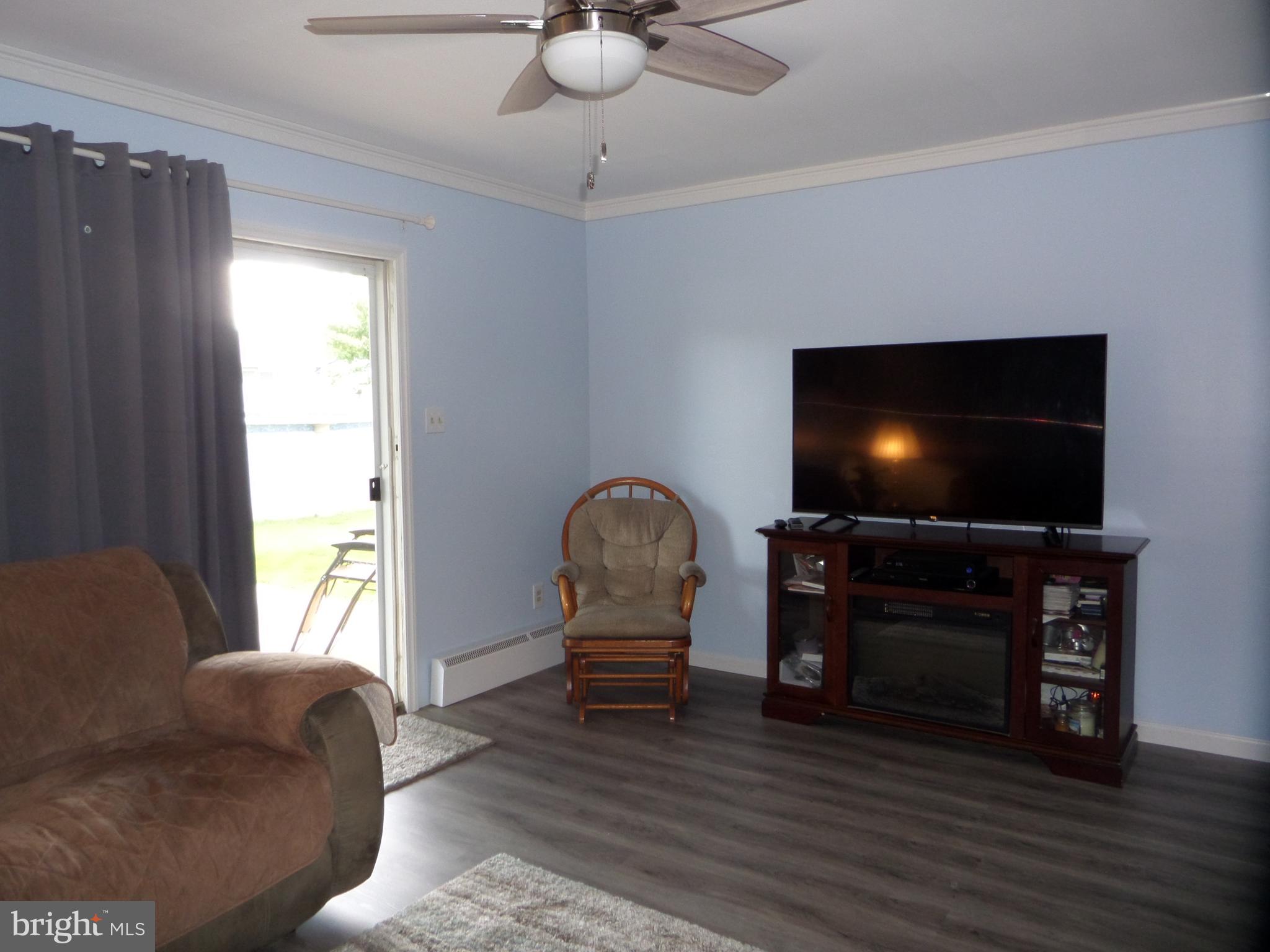 15 Brown Bark Road Levittown, PA 19057 - Photo 24 of 41 Gallery Image 24