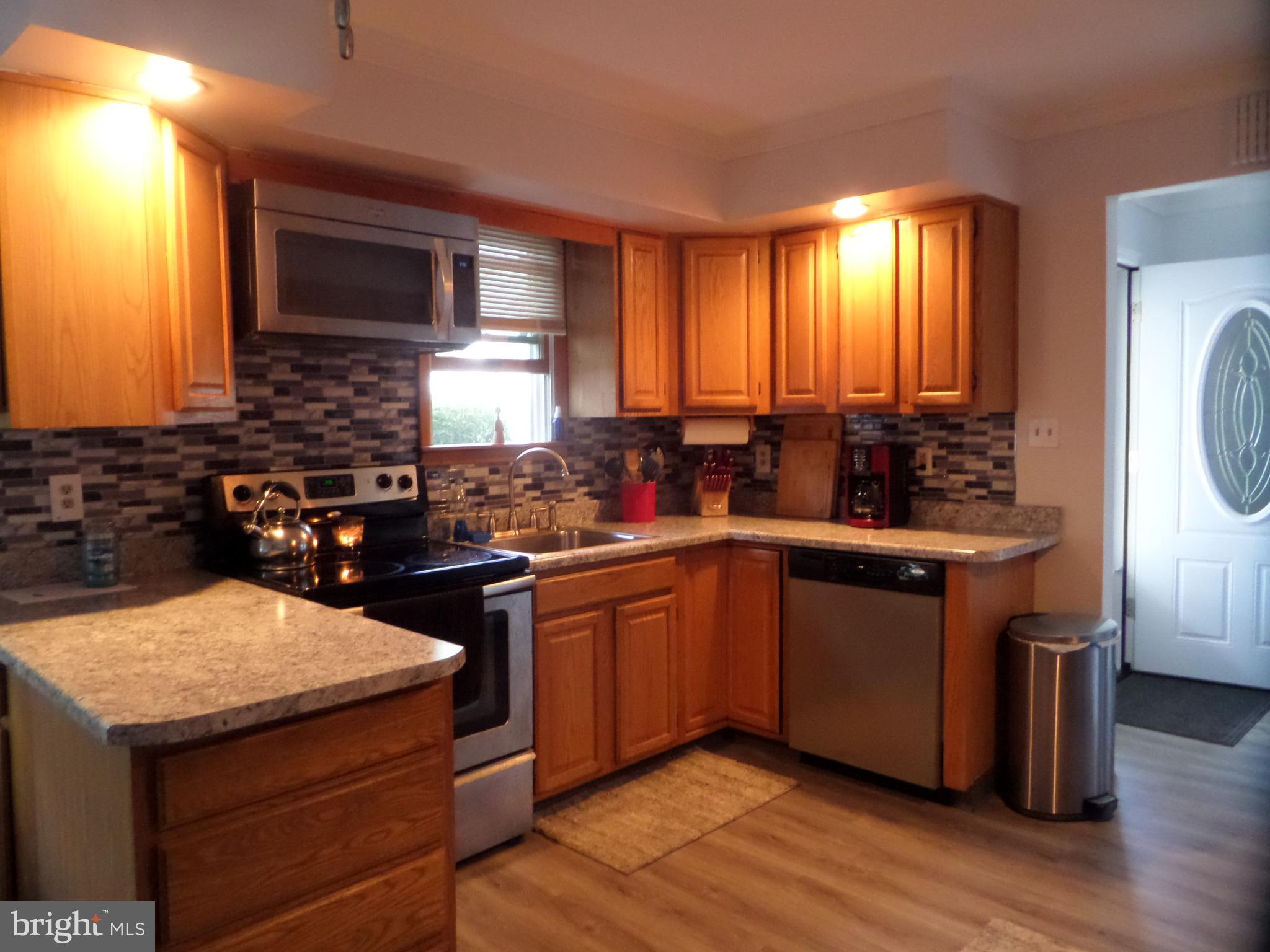 15 Brown Bark Road Levittown, PA 19057 - Photo 25 of 41 Gallery Image 25