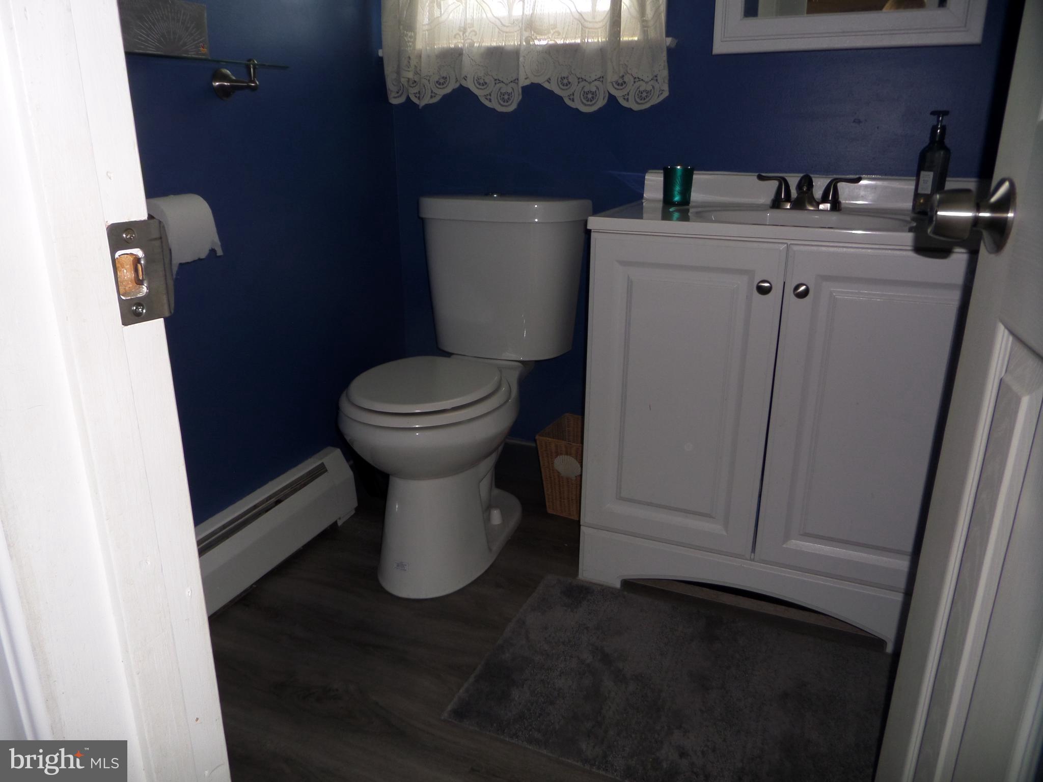 15 Brown Bark Road Levittown, PA 19057 - Photo 10 of 41 Gallery Image 10