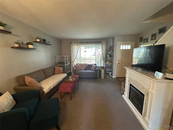 $149,900 | 205 Natick Circle, Camillus, NY 13031