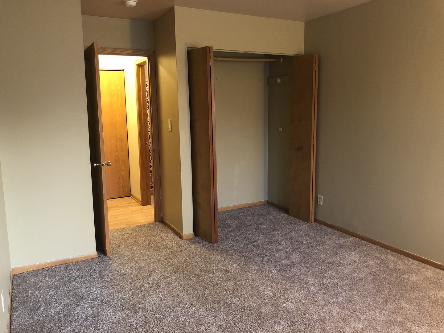 2300 Light Road, Unit 208 Oswego, IL 60543 - Photo 15 of 17