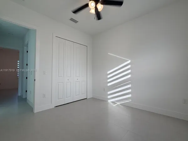 $1,900 | 1144 Mobley Street East, Lehigh Acres, FL 33974