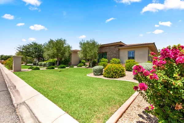 $1,750,000 | 2754 East Kingbird Drive, Gilbert, AZ 85297