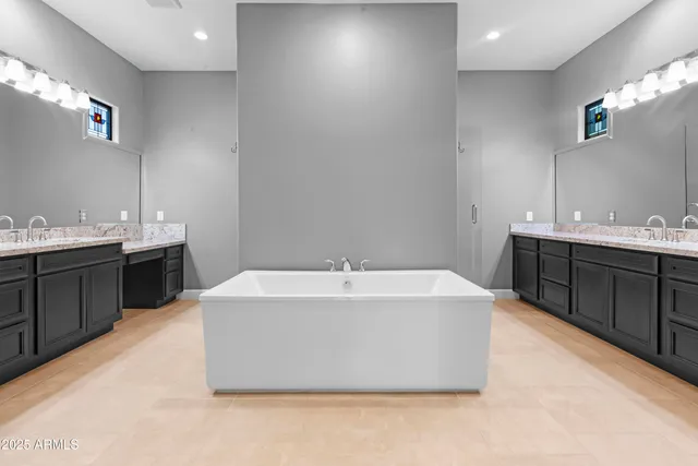 $1,980,000 | 2754 East Kingbird Drive, Gilbert, AZ 85297