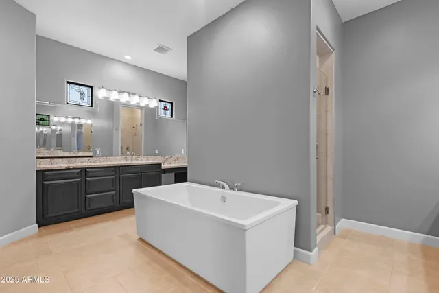 $1,980,000 | 2754 East Kingbird Drive, Gilbert, AZ 85297