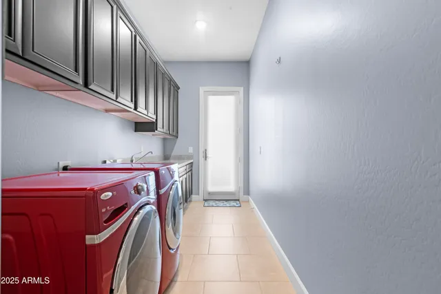 $1,980,000 | 2754 East Kingbird Drive, Gilbert, AZ 85297