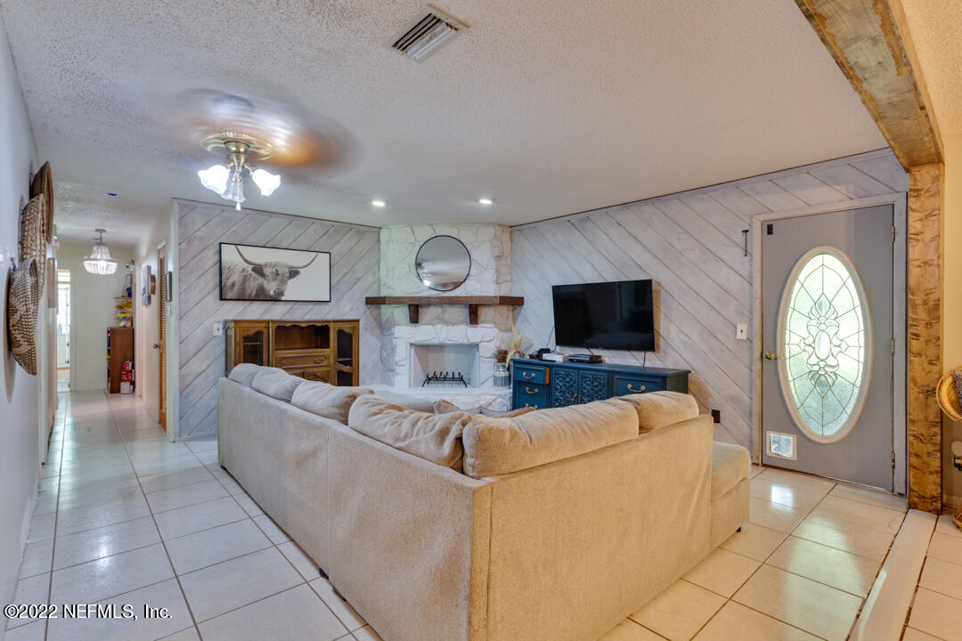 2081 Mallard Road Middleburg, FL 32068 - Photo 12 of 30 Web-15