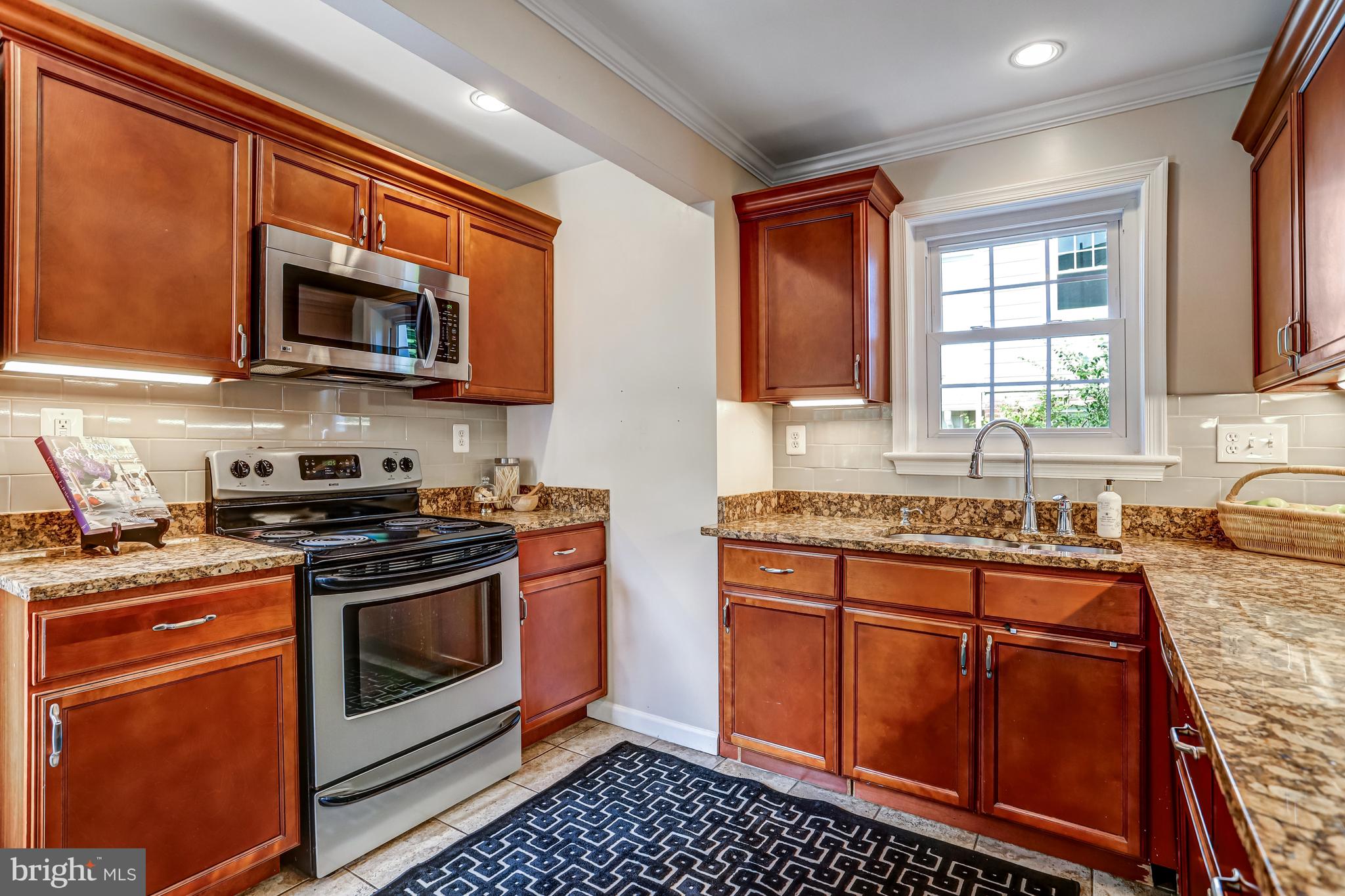 9210 Glenville Road Silver Spring, MD 20901 - Photo 17 of 46 Gallery Image 17