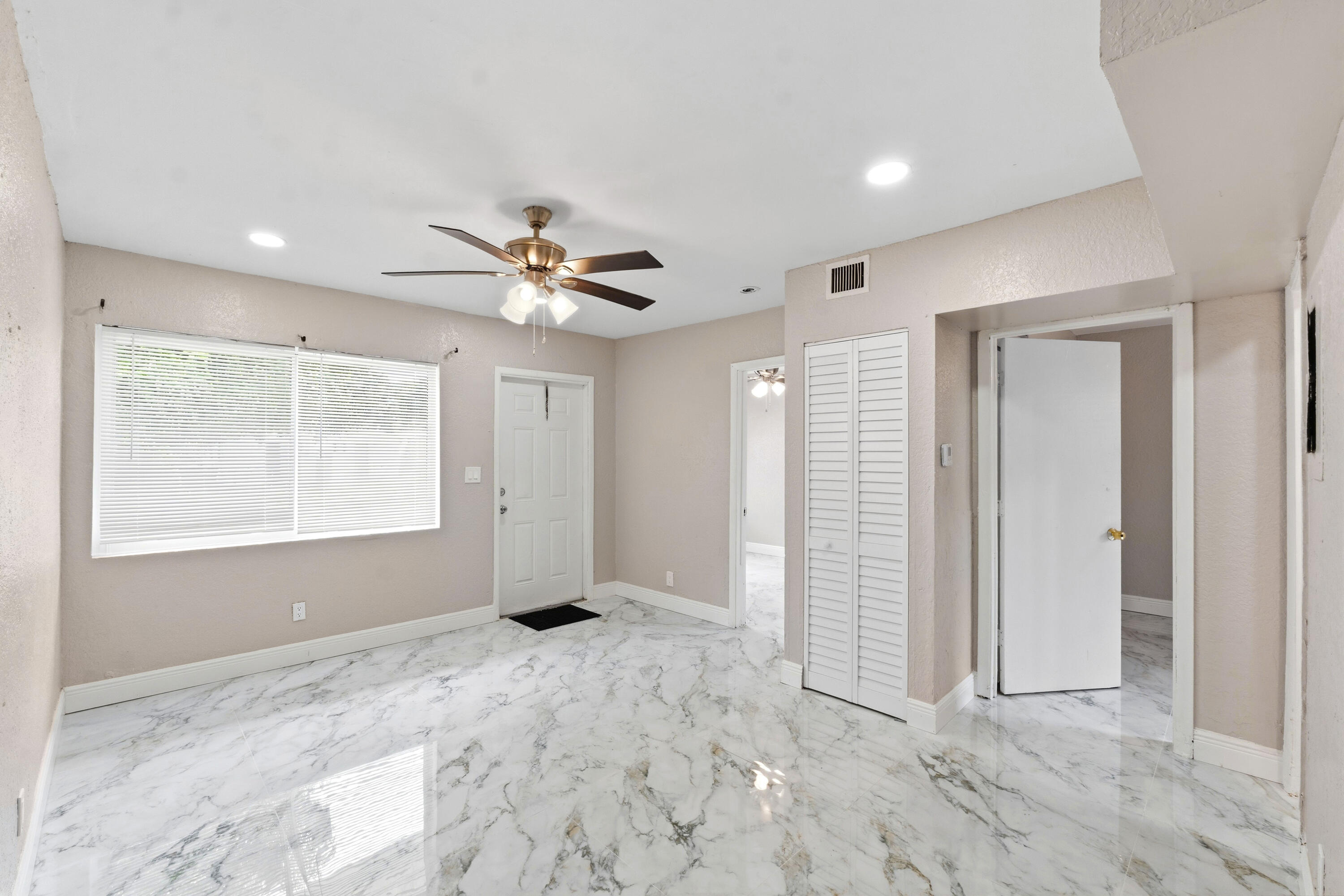 166 Southwest 3rd Street, Unit AD Deerfield Beach, FL 33441 - Photo 13 of 33 166 SW 3rd St_009