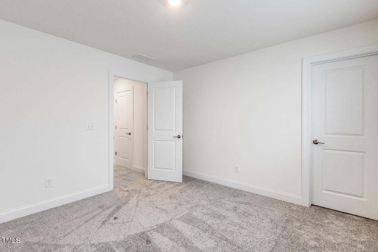 1116 Ciandra Barn Way Apex, NC 27523 - Photo 41 of 59 1116 Ciandra Barn Wy Apex NC-large-041-0