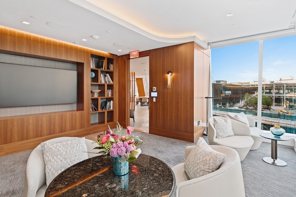 150 Seaport Boulevard, Unit 20E Boston, MA 02210 - Photo 12 of 13