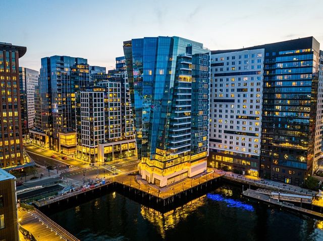 $9,995,000 | 150 Seaport Boulevard, Unit 20E, Boston, MA 02210