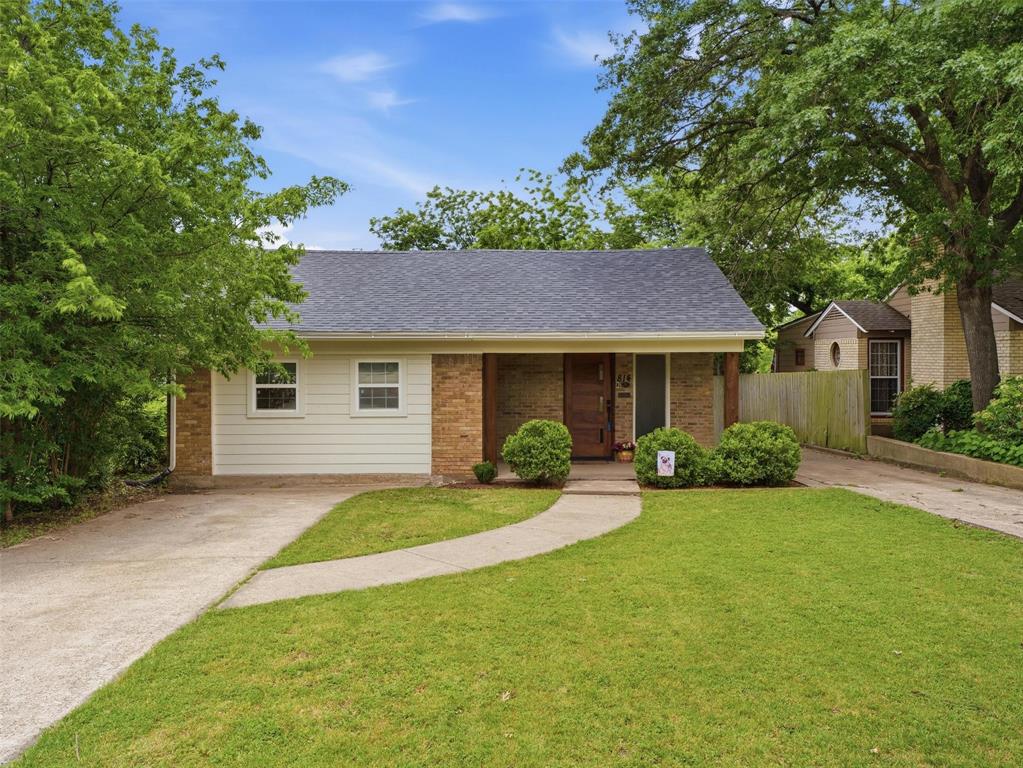 814 Westmount Avenue Dallas, TX 75211 - Photo 2 of 32