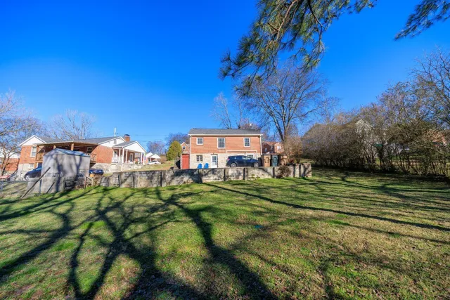 $1,200 | 3708 Inglewood Circle South, Unit B (DOWNSTAIRS), Nashville, TN 37216