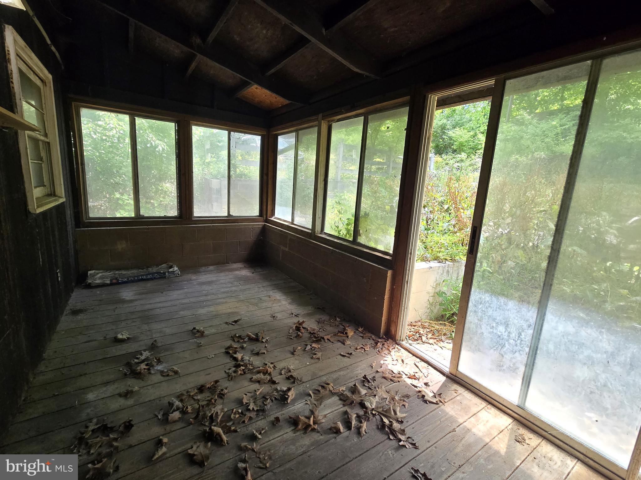 48 Pineview Drive Front Royal, VA 22630 - Photo 7 of 18