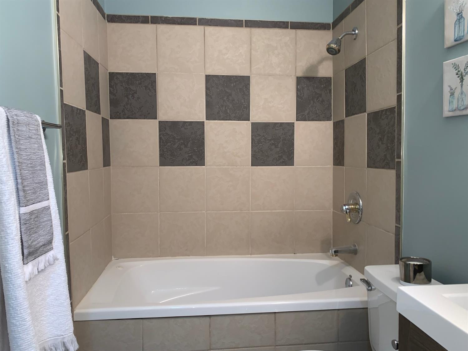 421 Redding Road, Unit 103 Lexington, KY 40517 - Photo 31 of 58 Photo 31
