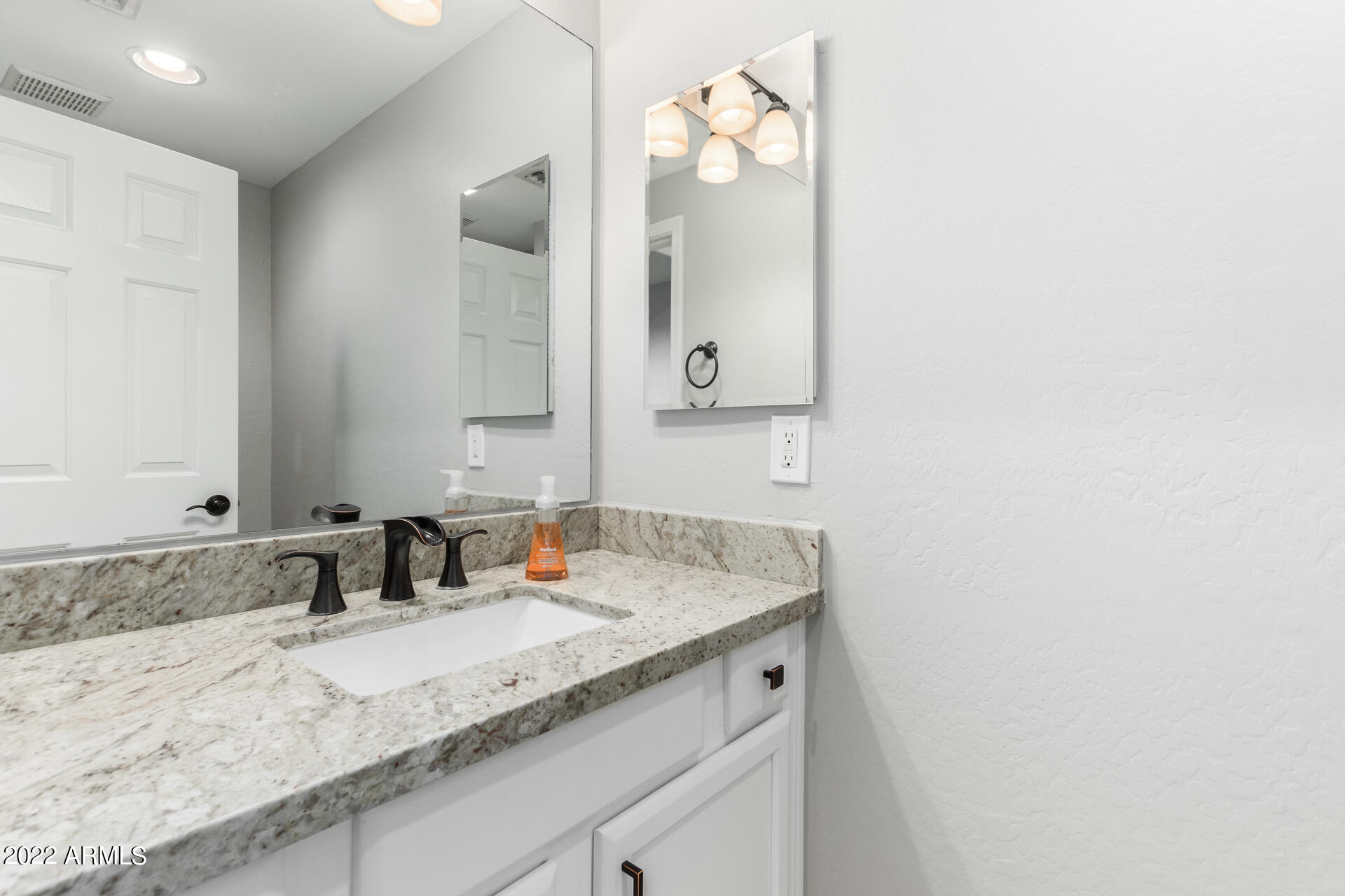3935 East Rough Rider Road, Unit 1043 Phoenix, AZ 85050 - Photo 18 of 37 22 - Rough Rider