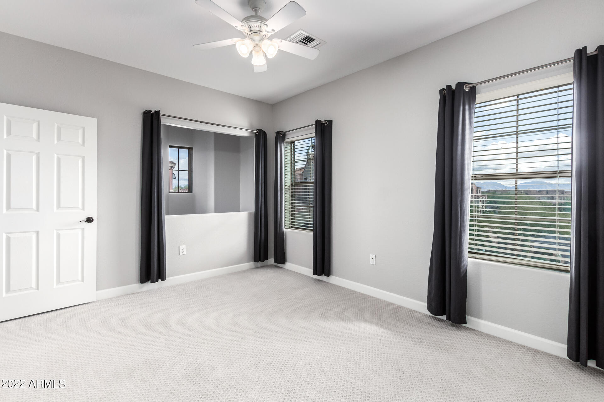 3935 East Rough Rider Road, Unit 1043 Phoenix, AZ 85050 - Photo 20 of 37 26 - Rough Rider