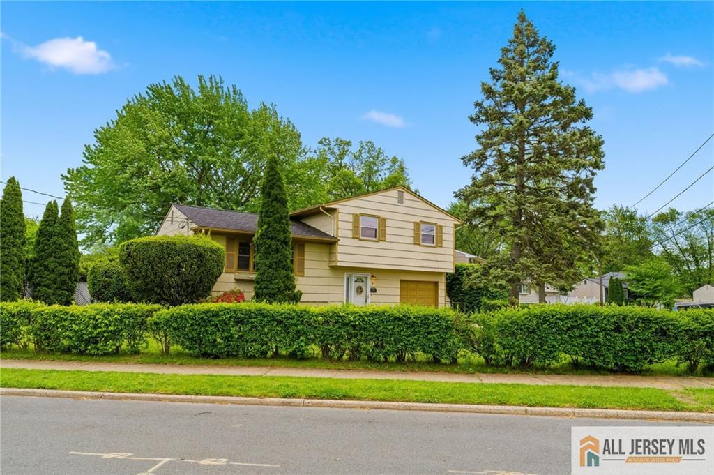 2 Moryan Road Edison, NJ 08817 - Photo 3 of 41