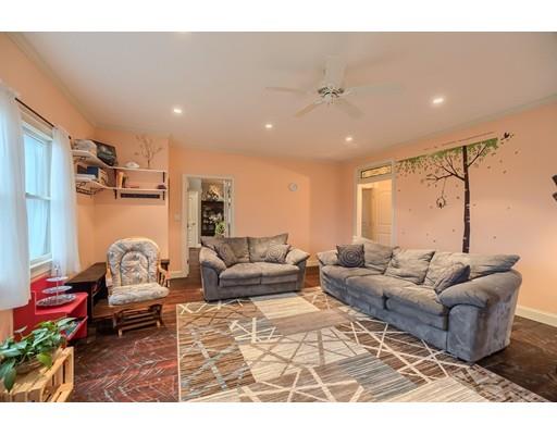 5 Wamsutta Ridge Road Charlton, MA 01507 - Photo 11 of 39 Gallery Image 11