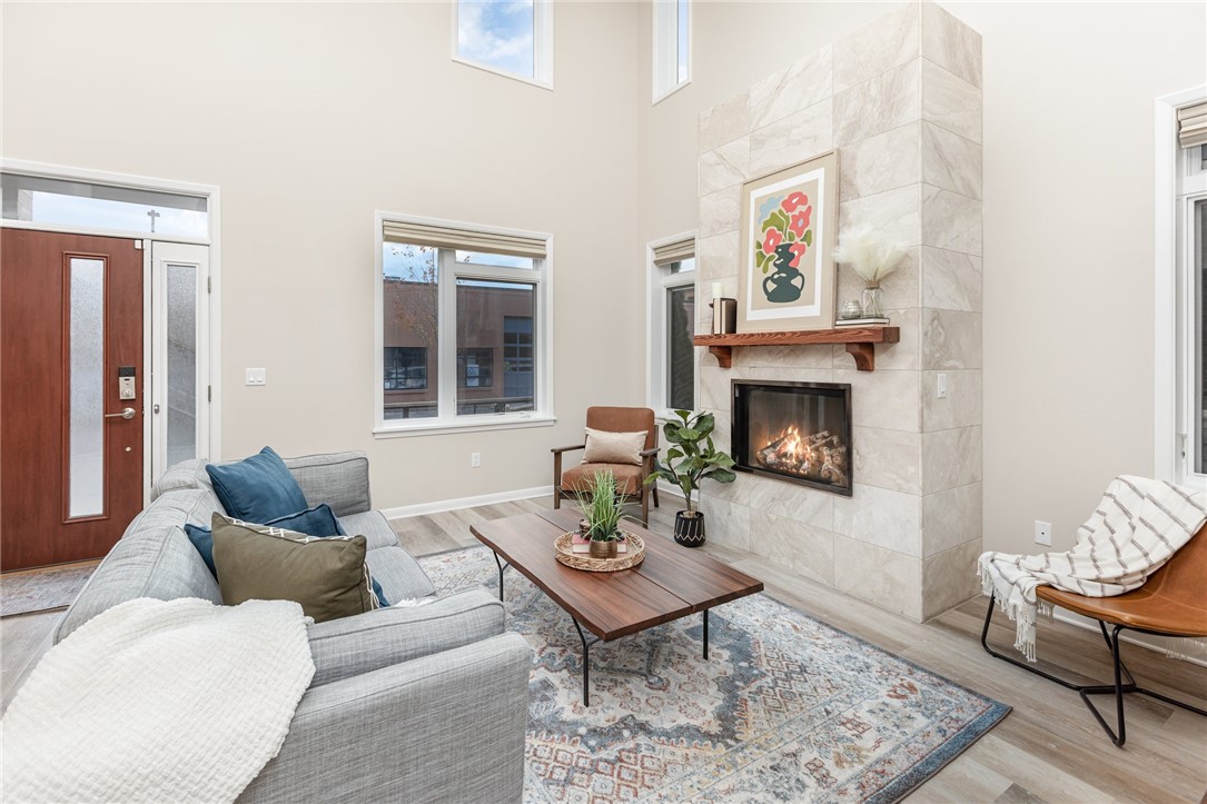 72 Charlotte Street Rochester, NY 14607 - Photo 6 of 33