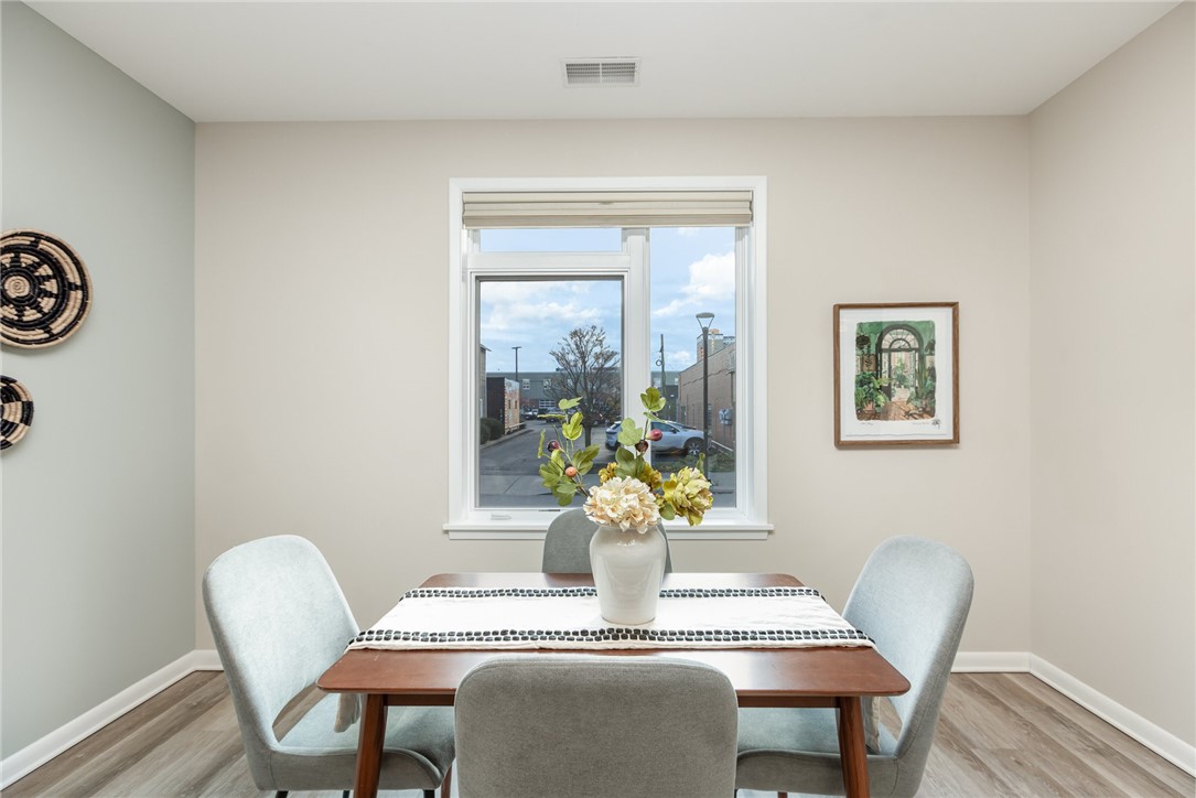 72 Charlotte Street Rochester, NY 14607 - Photo 9 of 33