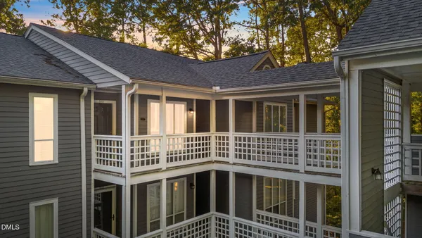 $230,000 | 4110 Sedgewood Drive, Unit 302, Raleigh, NC 27612
