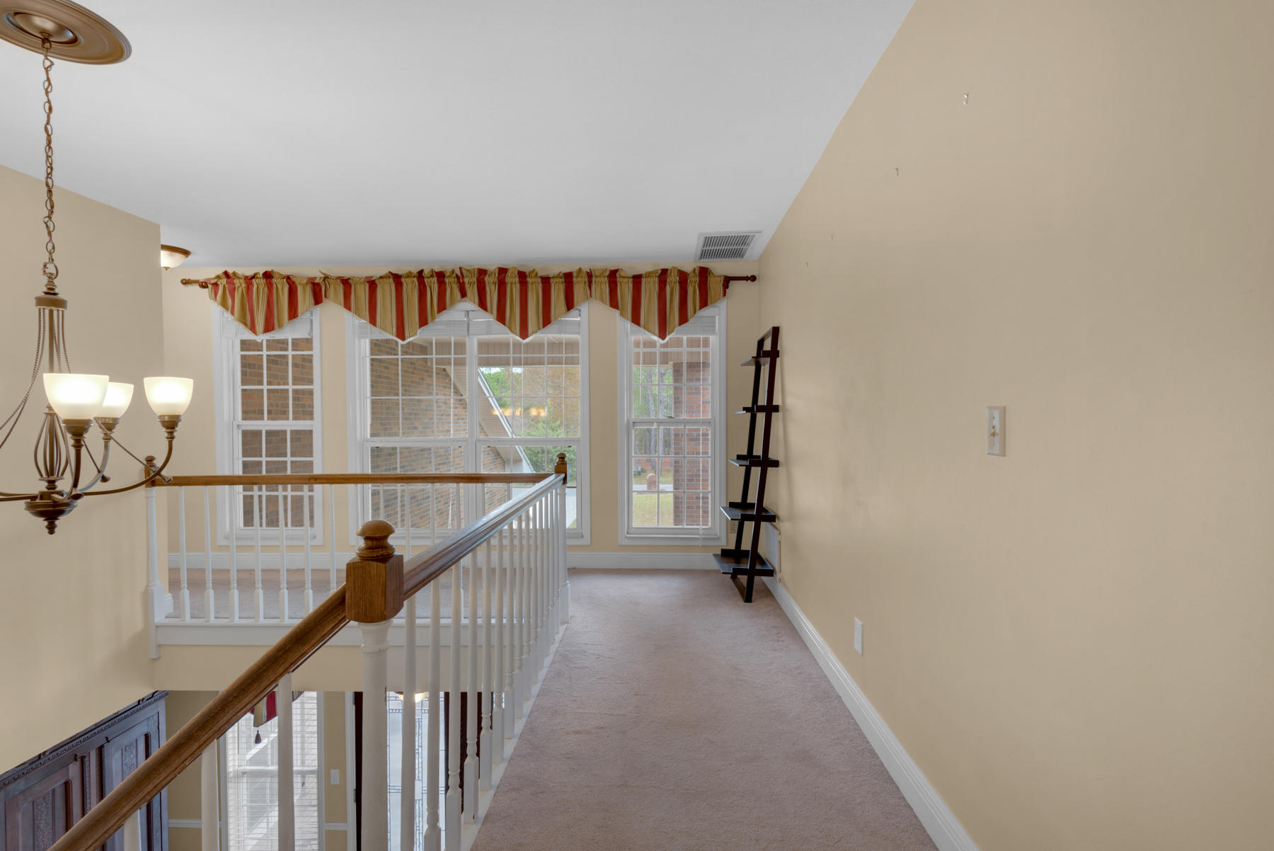 44 Dolphin Place Freeport, FL 32439 - Photo 26 of 76 a view of entryway