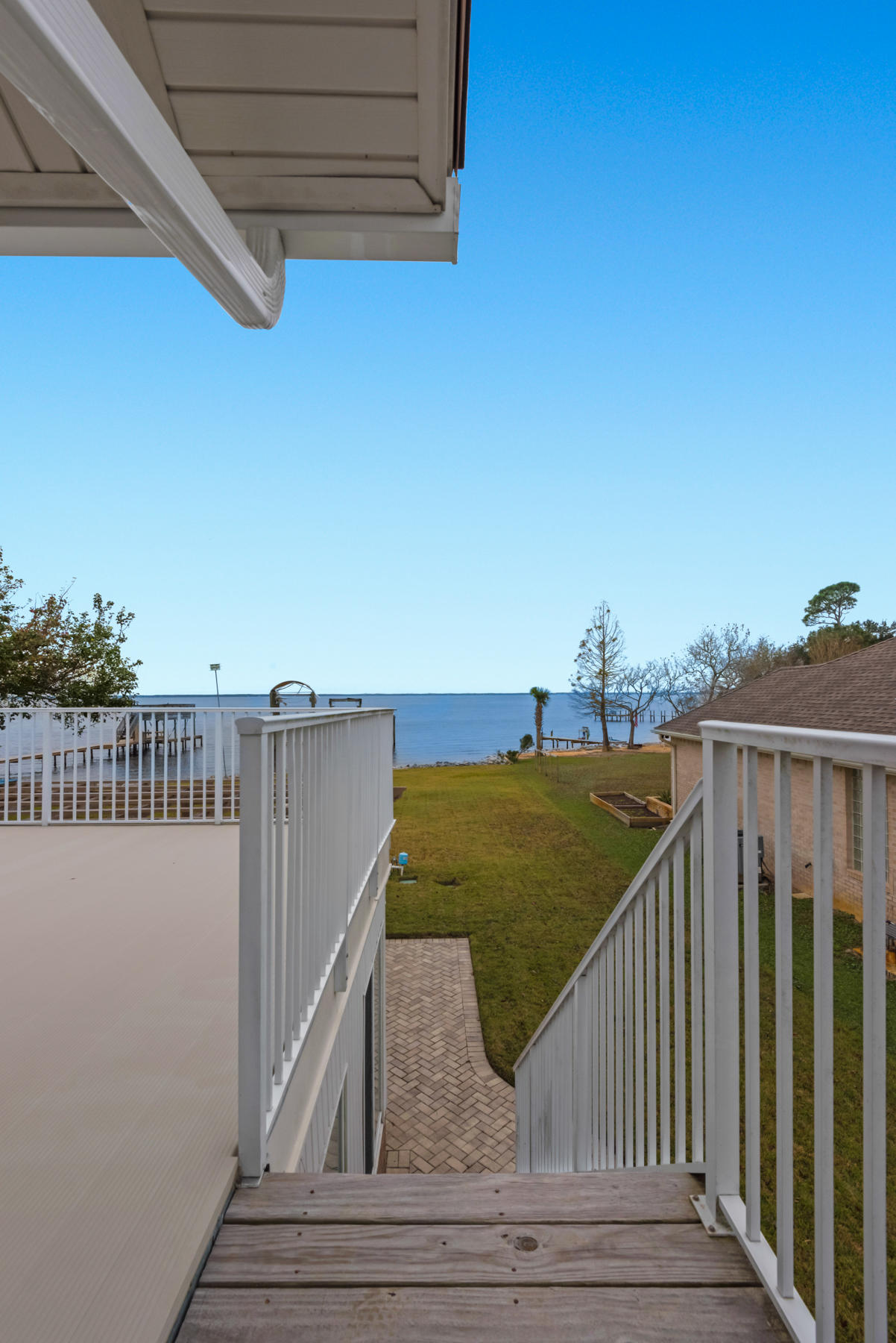 44 Dolphin Place Freeport, FL 32439 - Photo 43 of 76 a view of a balcony with an ocean