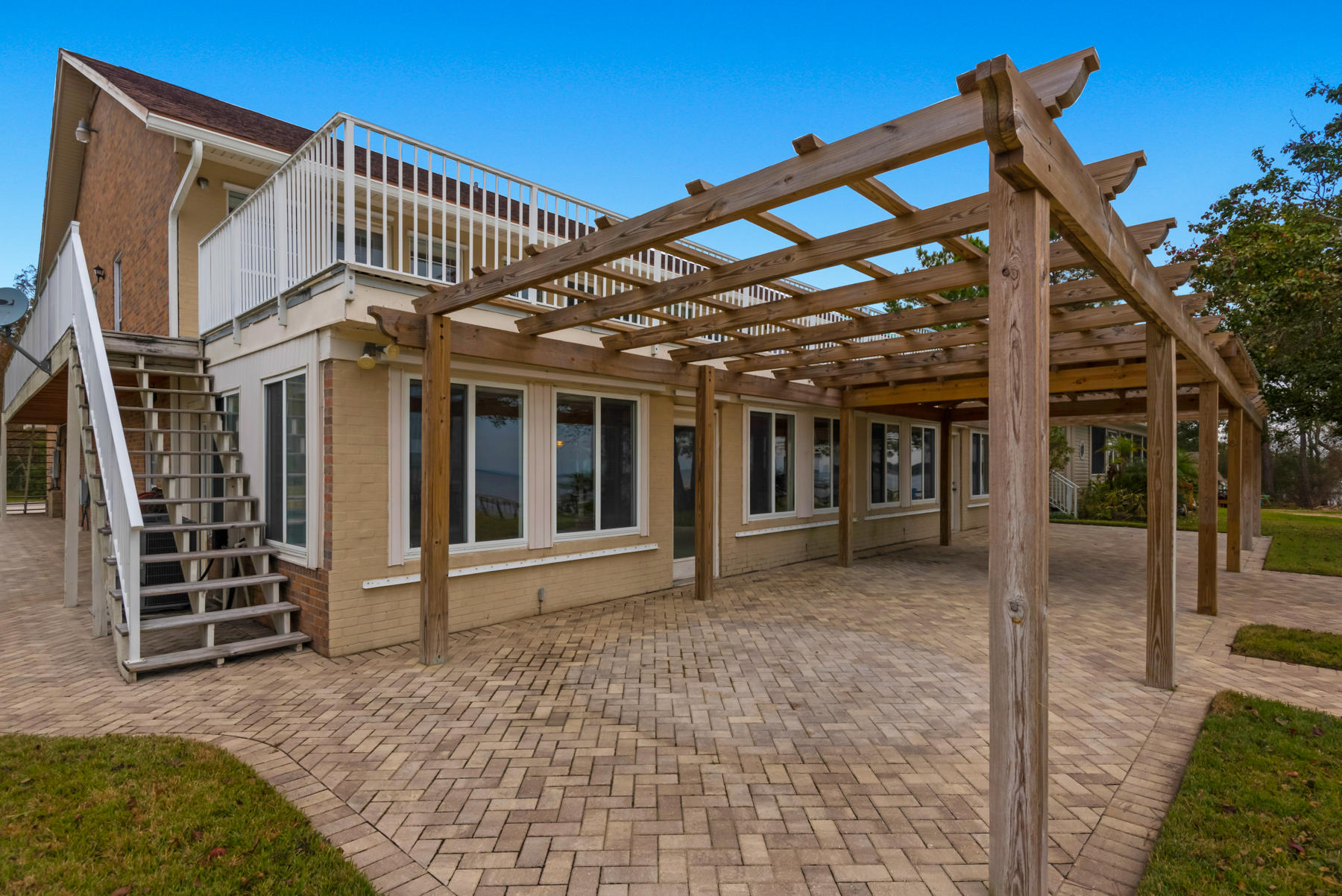 44 Dolphin Place Freeport, FL 32439 - Photo 68 of 76 44 Dolphin Pl_20201203_354