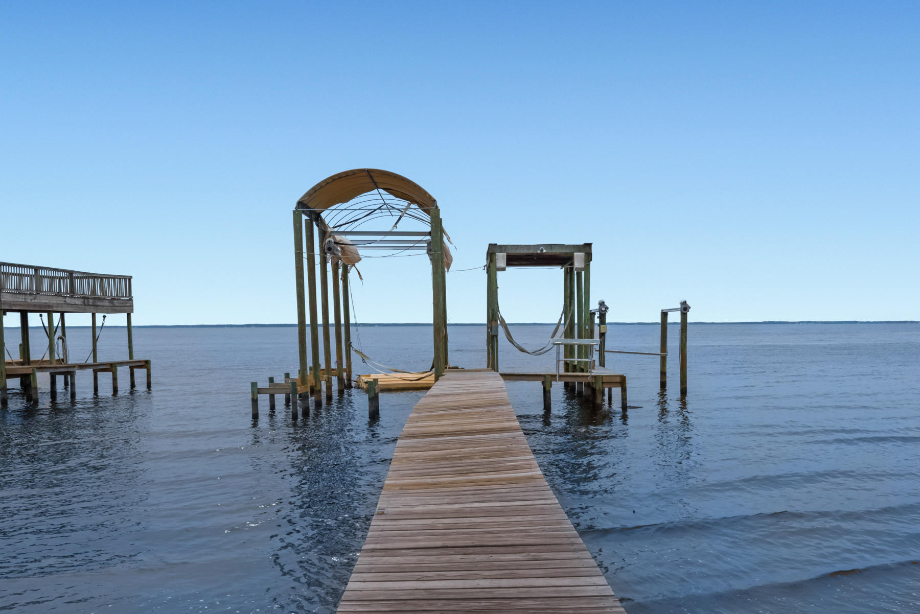 44 Dolphin Place Freeport, FL 32439 - Photo 72 of 76 a view of outdoor space with seating space