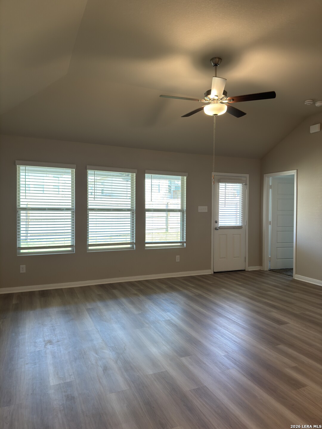 1156 Limestone Ridge Seguin, TX 78155 - Photo 17 of 32 Gallery Image 17