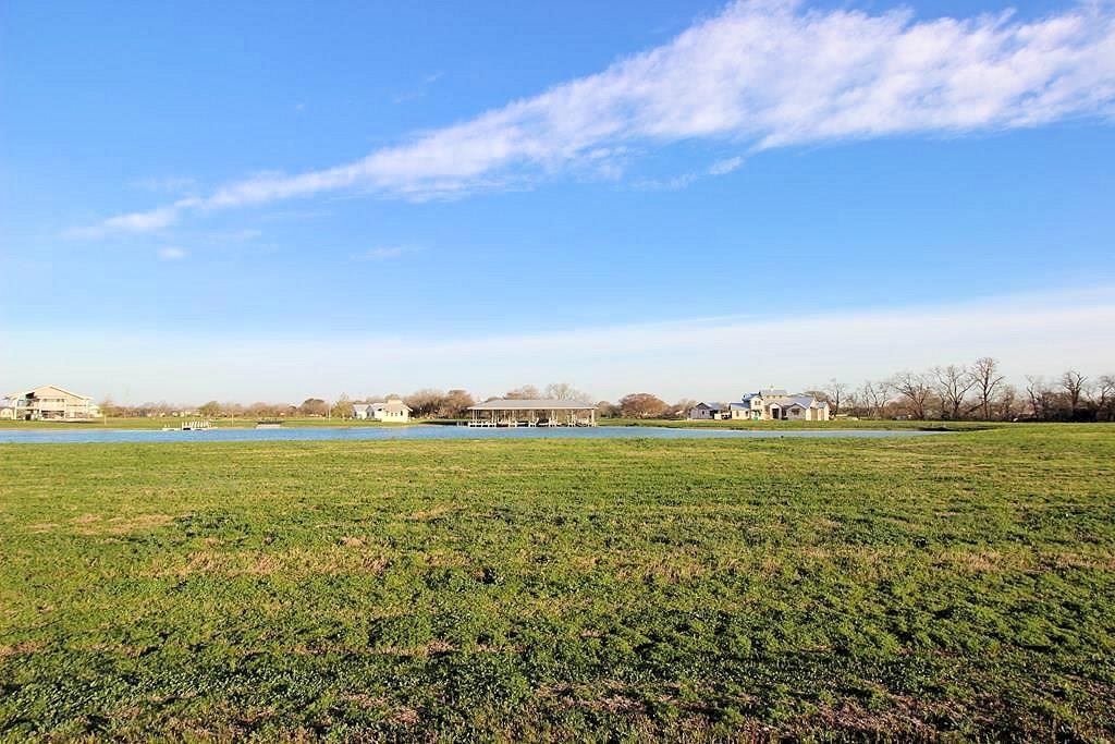 510 River Ranch Circle Martindale, TX 78655 - Photo 6 of 20 a view of an ocean