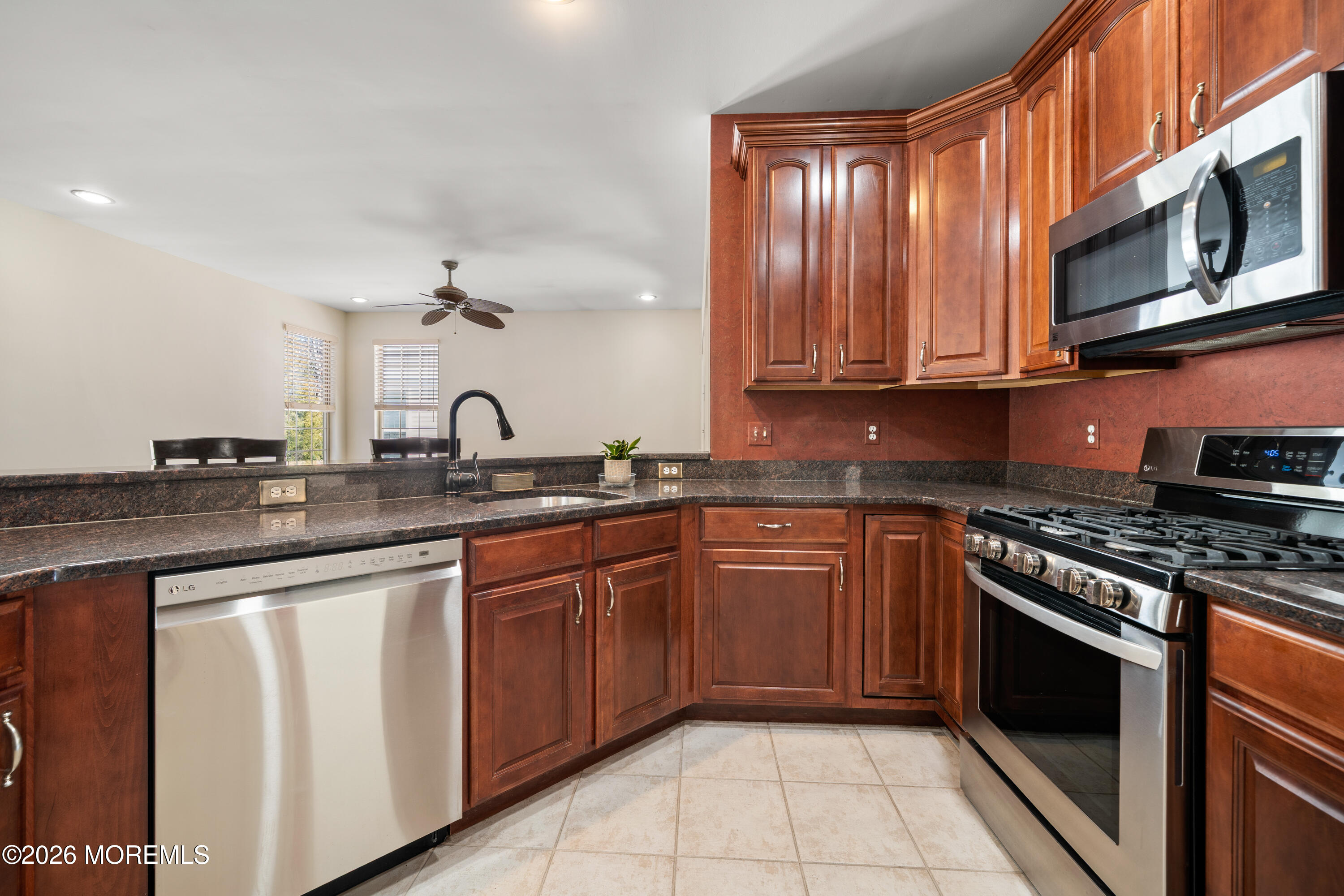 27 Mission Way Barnegat, NJ 08005 - Photo 24 of 53 SEV07892