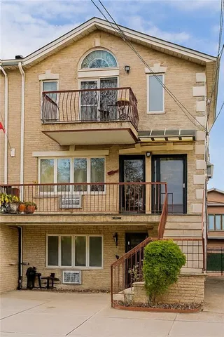 $899,000 | 2650 East 26th Street, Unit 1A | Sheepshead Bay