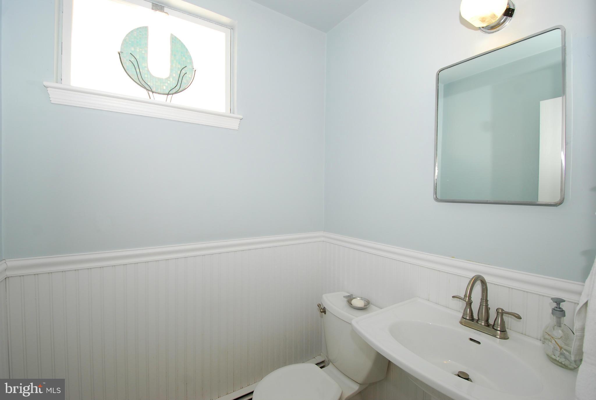 9302 Gue Road Damascus, MD 20872 - Photo 20 of 29 Bath