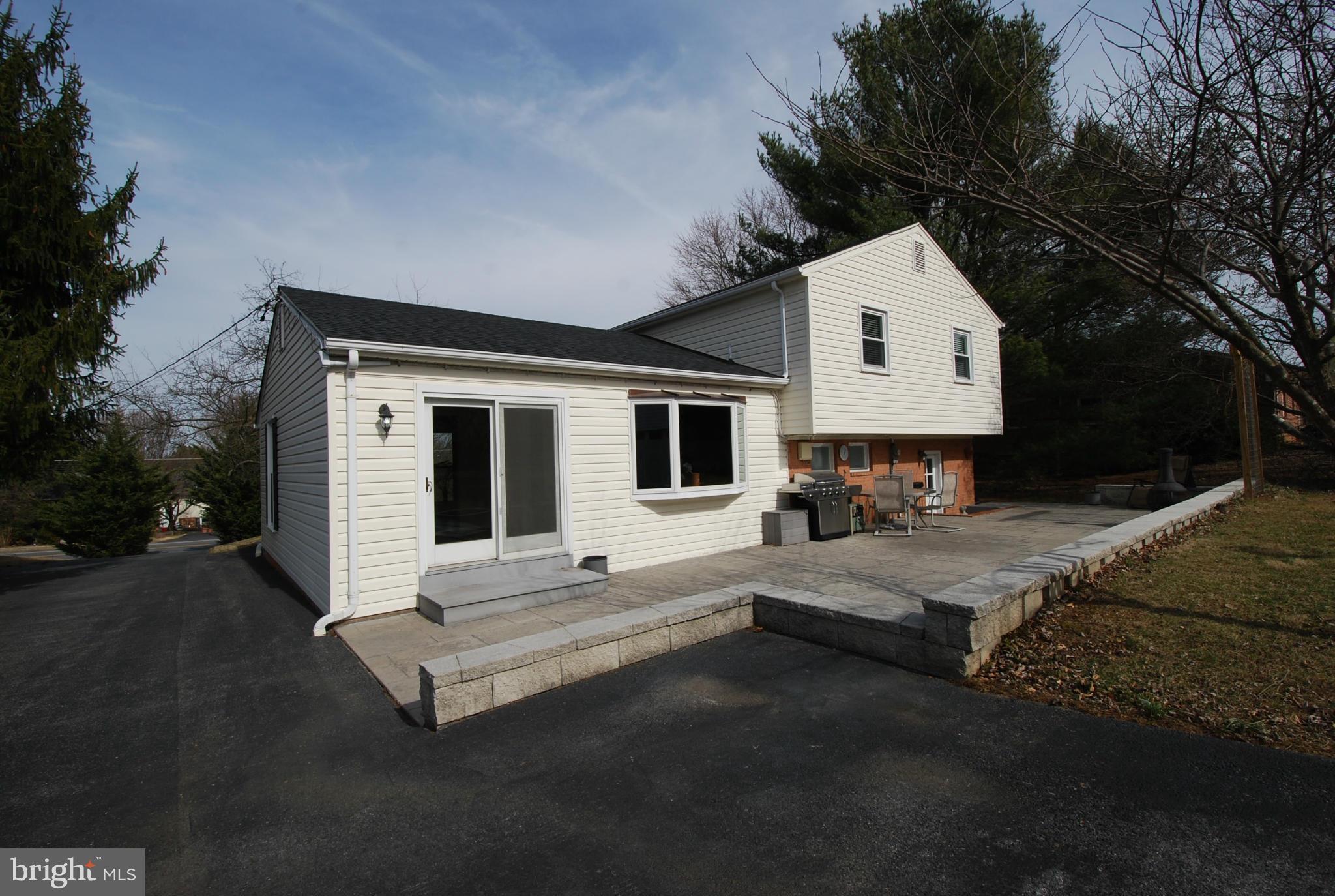 9302 Gue Road Damascus, MD 20872 - Photo 27 of 29 Exterior (Rear)