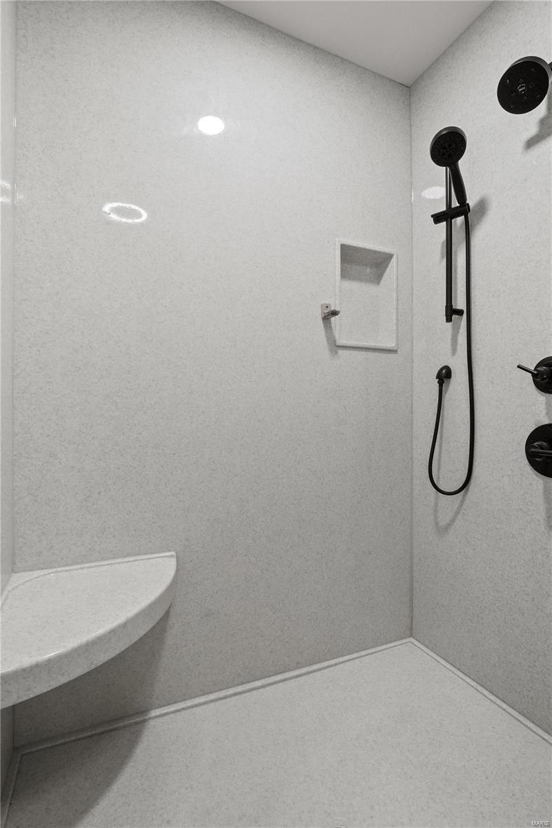 4530 Briargate Drive St. Charles, MO 63304 - Photo 20 of 53