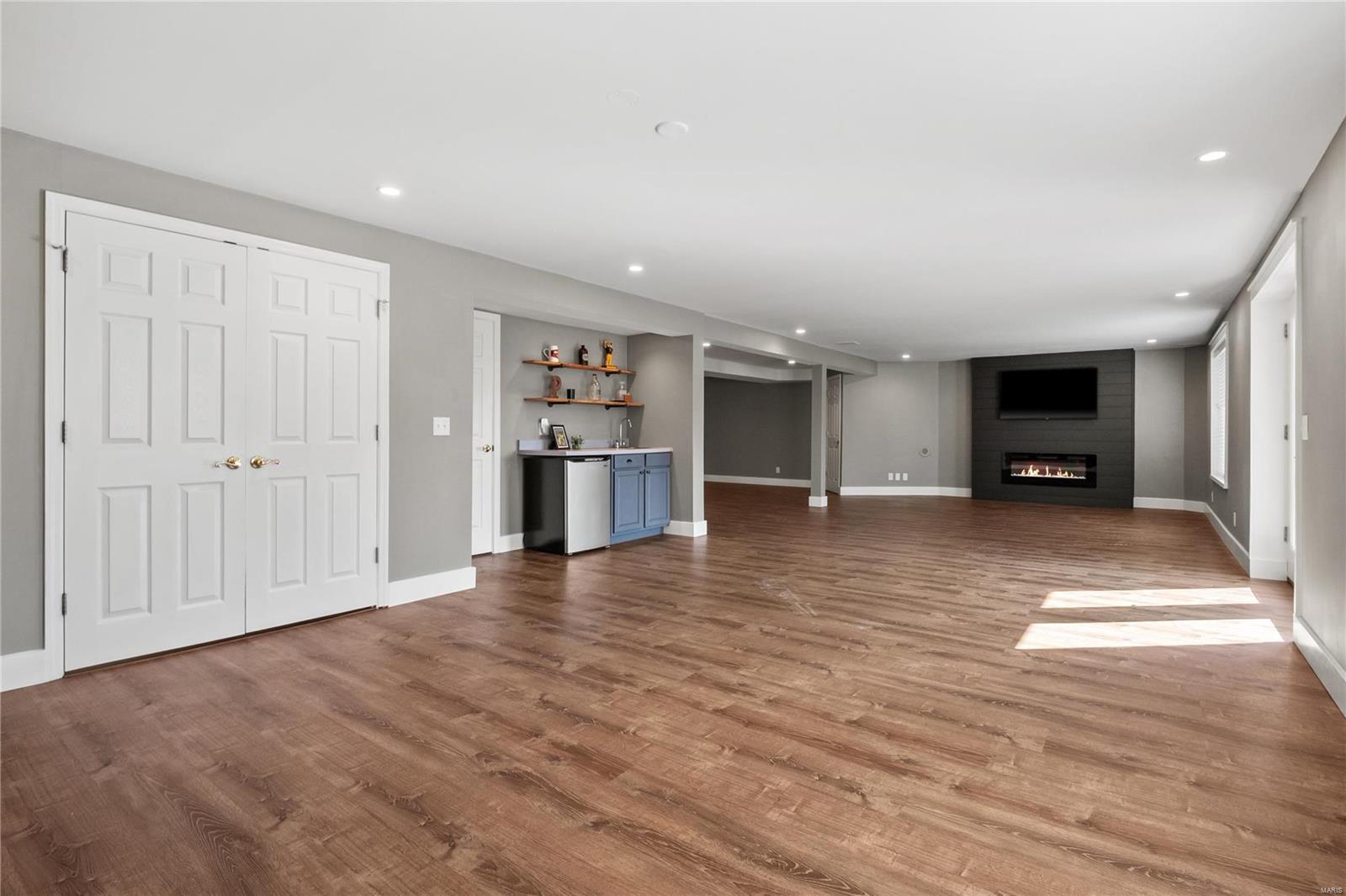 4530 Briargate Drive St. Charles, MO 63304 - Photo 32 of 53