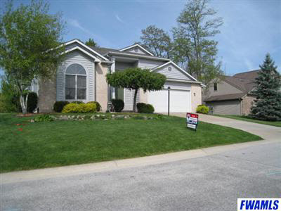 1932 Hunter's Ridge Drive Huntington, IN 46750 - Photo 1 of 26 Gallery Image 1